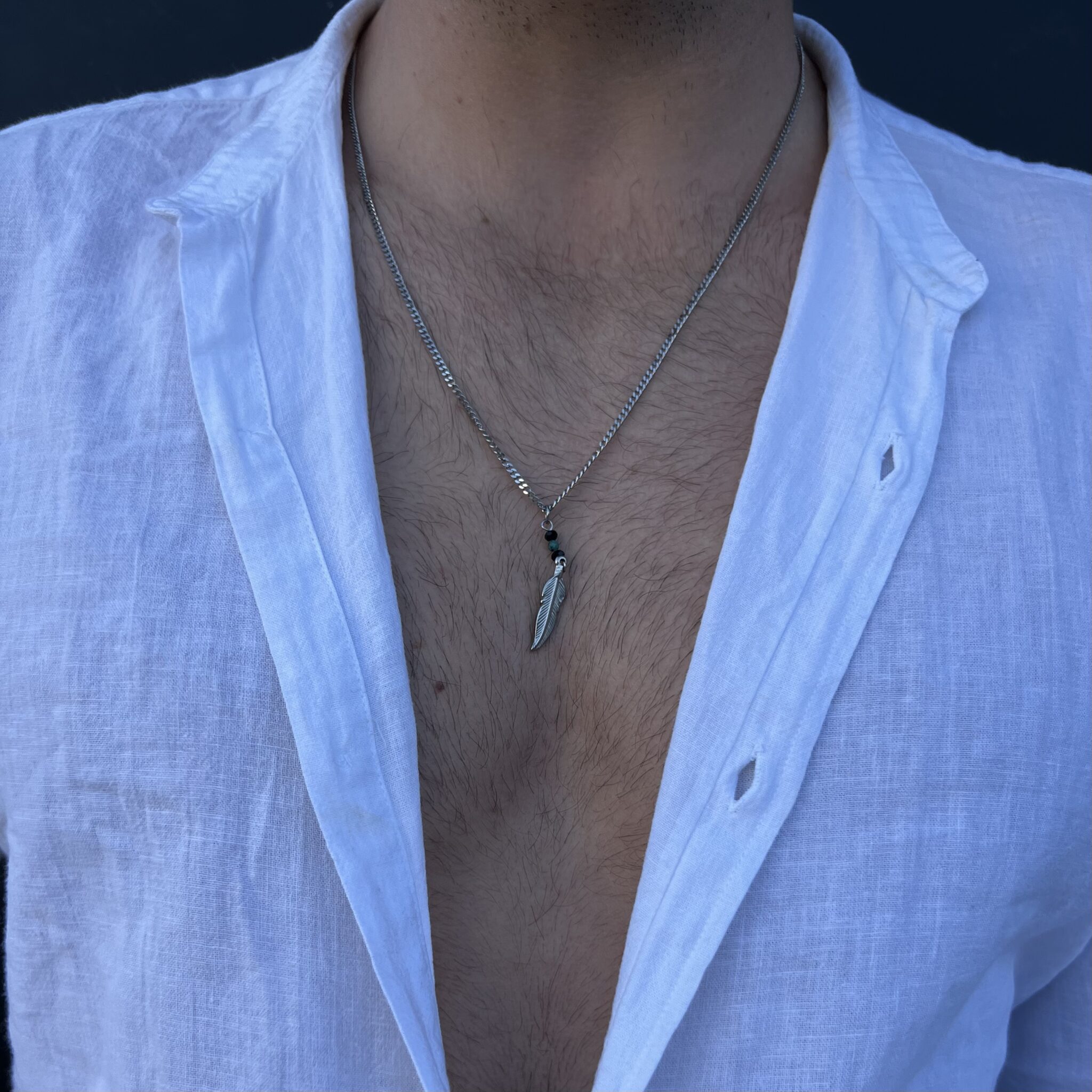 IMG_9344 שרשרת נוצה כסופה – תמונה 1